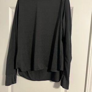 2 Avia Gray Perforated Long Sleeve Tops